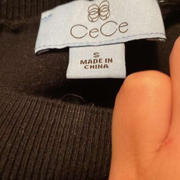 Black sweater with see through sleeves - Picture 3 of 3